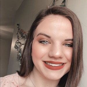 Meet your Posher, Kendall